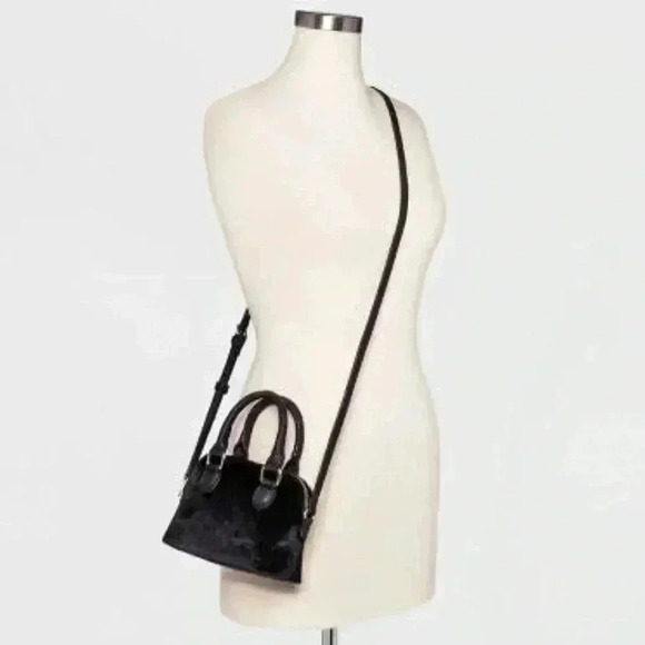 🔴SALE 🔴A New Day Crossbody Mini Dome - Picture 2 of 7